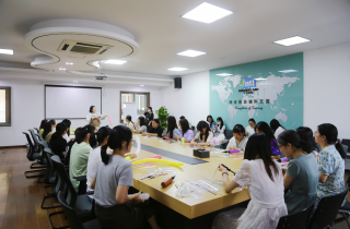 當氣球遇上(shàng)玉兔 | 國(guó)貿開(kāi)展中秋氣球DIY活動