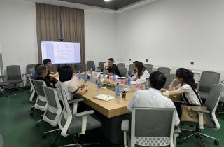 規範先行(xíng) 賦能(néng)發展 | 中國(guó)印染行(xíng)業(yè)協會(huì)領導張懷東(dōng)等一(yī)行(xíng)來(lái)訪湖(hú)南(nán)萌恒